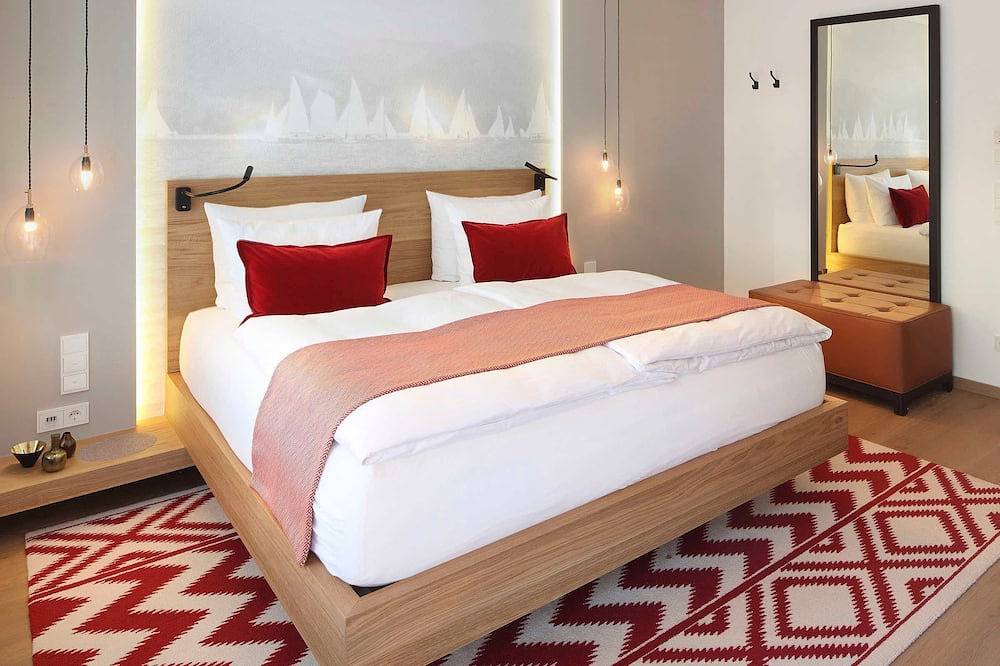 Superior double room facing the mountain - Hotel Das Tegernsee in Alpine Region of Tegernsee and Schliersee