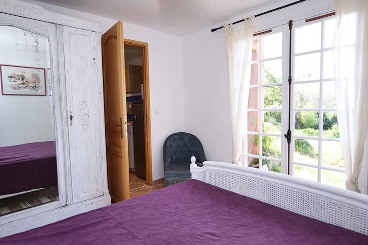 Gîte pour 5 personnes, avec jardin et terrasse, animaux acceptés dans Plage du Ruppione - 4