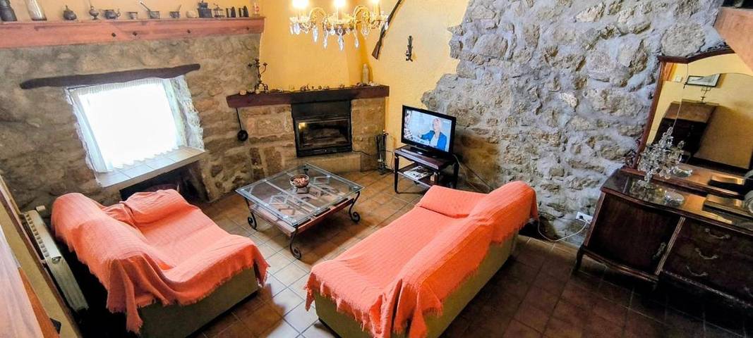 Casa de vacaciones para 5 personas, con vistas además de piscina y jardín, Se admiten mascotas en Comarca de Ávila - 3