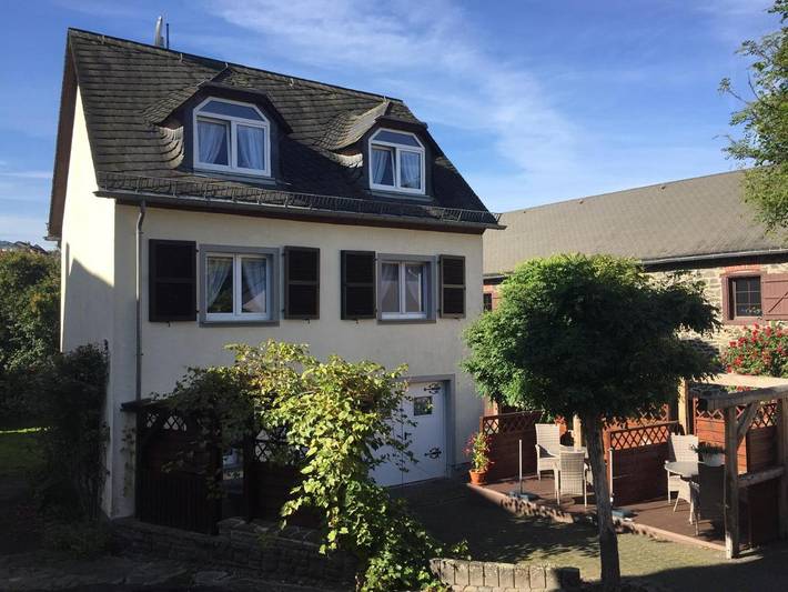 Ferienwohnung für 2 Personen, mit Terrasse und Sauna in Ulmen