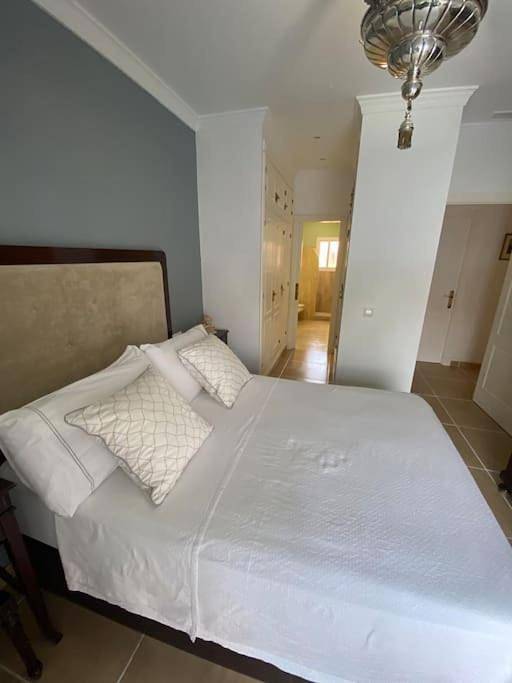 Casa rural para 6 personas, con terraza además de jardín y piscina en El Puerto de Santa María - 3