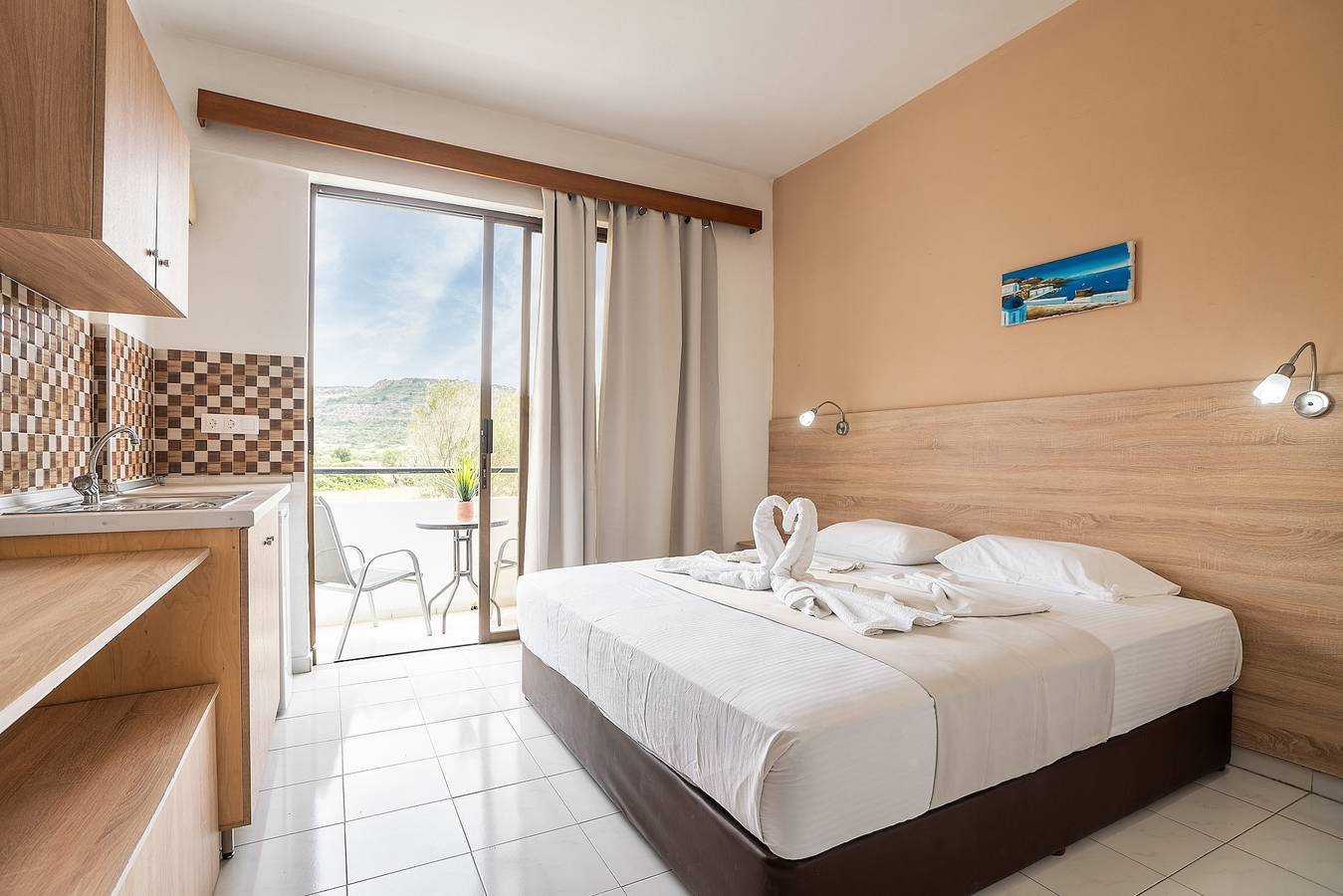 Ganzes Studio, Ferienwohnung "Sotirakis Standard Room 3" mit Bergblick, Gemeinschaftspool und Wlan in Rhodos