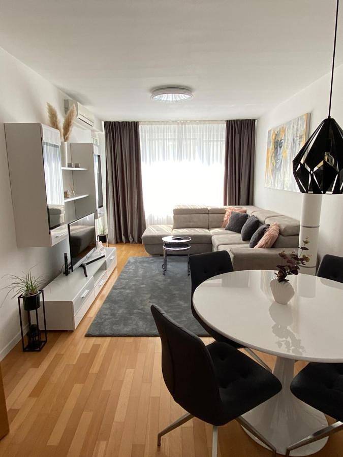 Cały apartament, Two-Bedroom Apartment in Zagrzeb, Zagrzeb i okolice