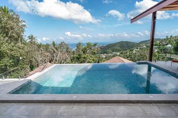 Maison d’hôte pour 4 personnes, avec piscine ainsi que terrasse et vue dans Koh Phangan