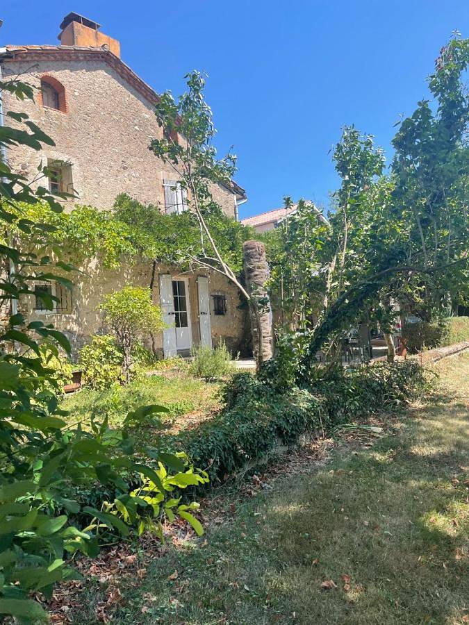 Location de vacances pour 2 personnes, avec terrasse et sauna ainsi que vue et jardin, animaux acceptés à Trévien - 2