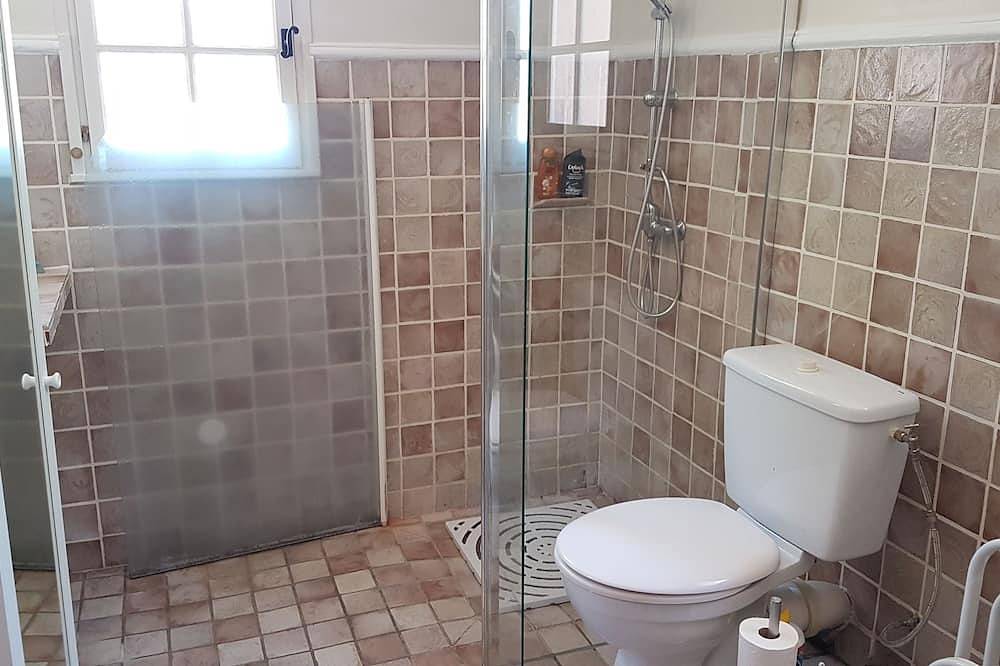 10' from seaside, quiet nature, on one level in Le Muy, Draguignan Region