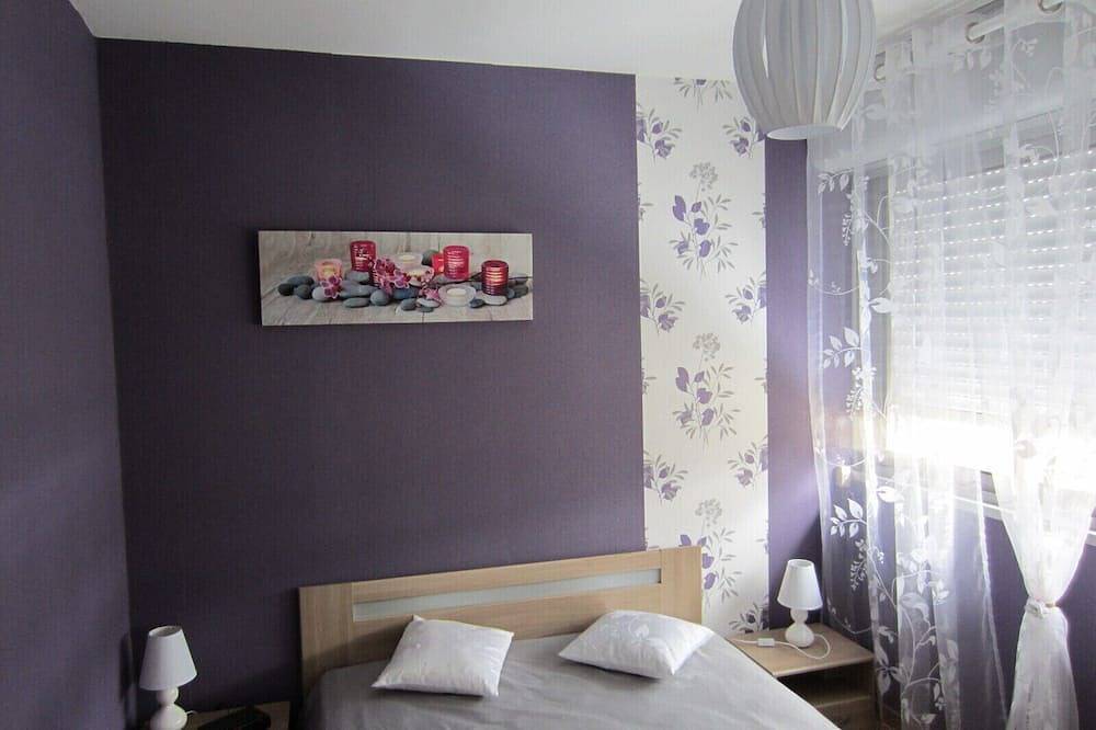 Apartamento entero, Casa Parque casino pie y spa, en Vals les Bains in Vals-les-Bains, Parc naturel régional des Monts d'Ardèche
