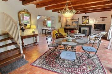 Maison De Vacances pour 4 Personnes dans Plouha, Côte de Goëlo, Photo 1