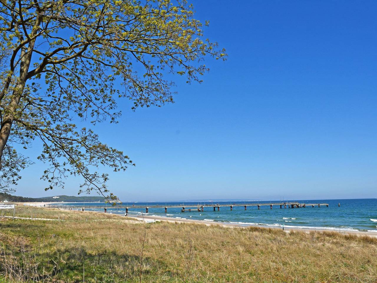 Ganze Ferienwohnung, Appartementhaus am Strand m. Balkon Göhren (Or 10-18) in Göhren, Rügen