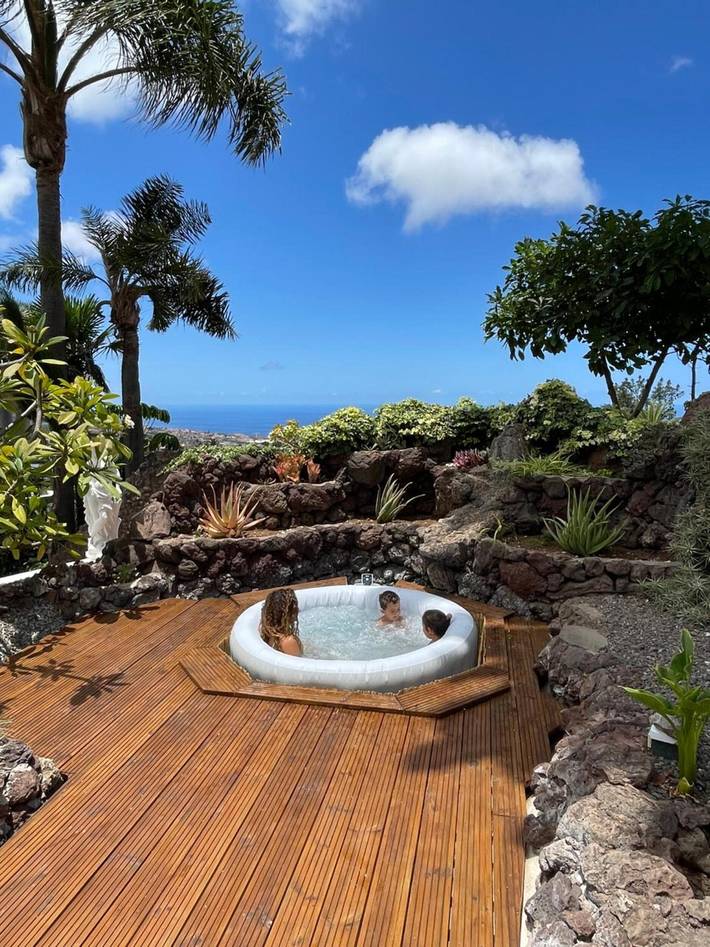 Casa rural para 6 personas, con Balcón además de Jacuzzi y Jardín en La Orotava - 3