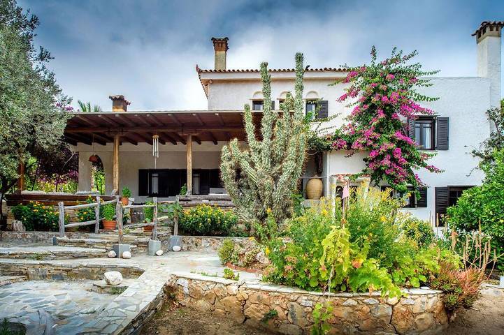 Villa für 8 Personen, mit Garten und Balkon - 1