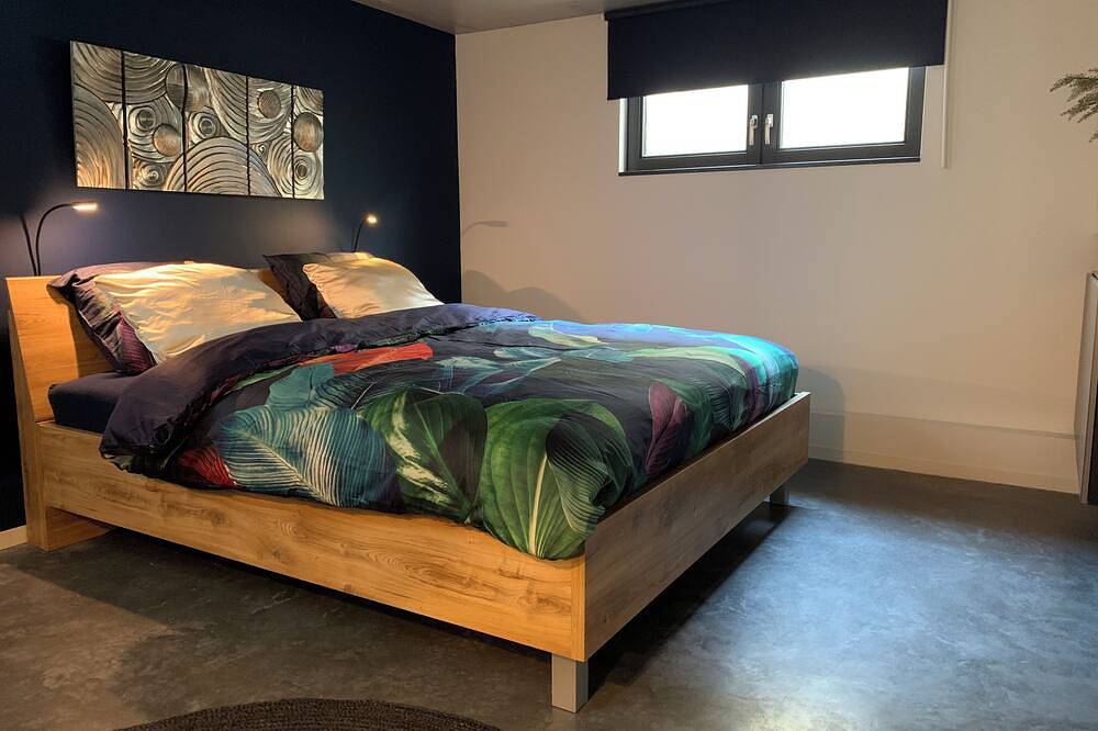 Ganze Wohnung, In Nur Einer Minute Zu Fuss Am Strand! in Katwijk, Niederländische Nordsee