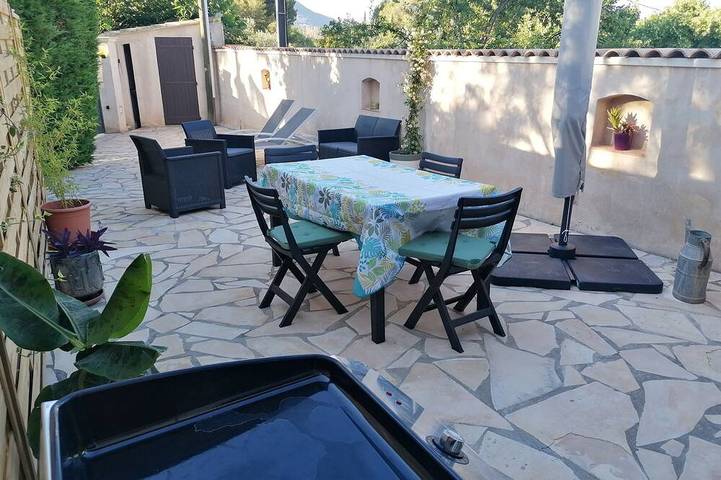 Location de vacances pour 4 personnes à La Garde