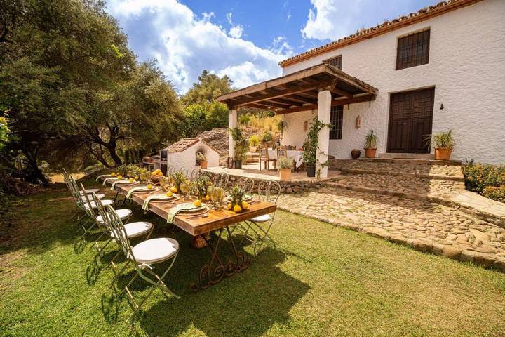 Casa rural para 10 personas, con jardín además de piscina y vistas en Casares - 3