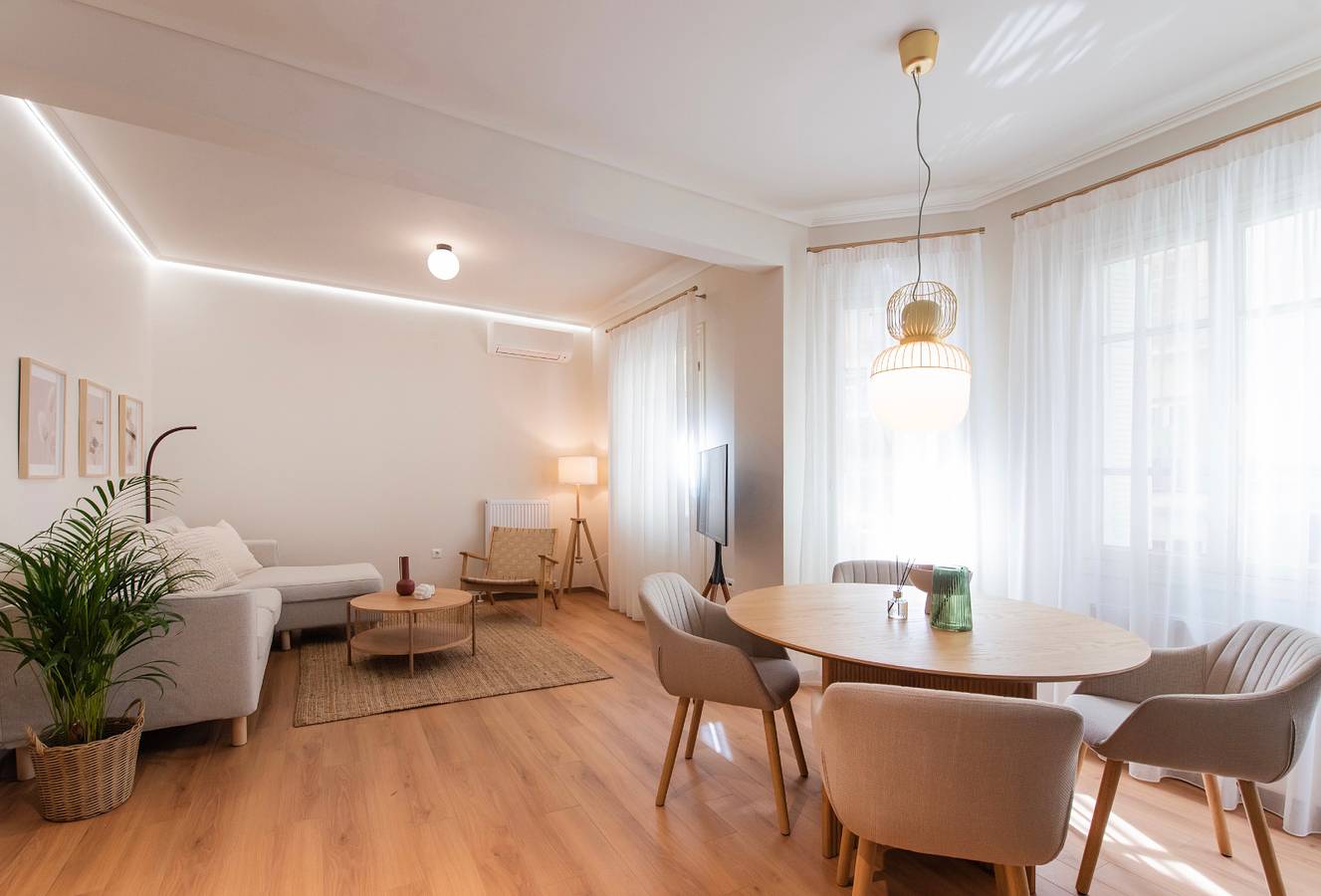 Cały apartament, White Lotus: One bedroom apartment in Saloniki region
