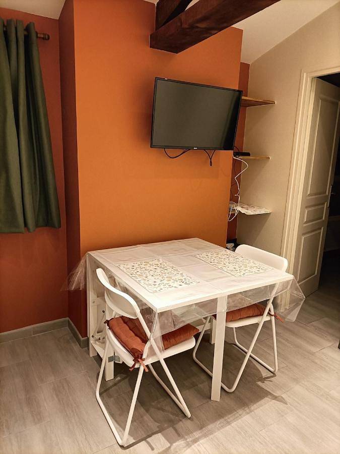 Gîte pour 5 personnes dans Nogent-l'Artaud - 4