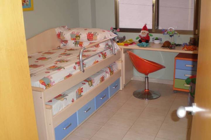 Ganze Wohnung, Luxuswohnung Wifi in Strandnähe mit 30m Terrasse, Klimaanlage in Santa Pola, Costa Blanca