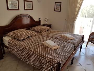 Vakantiehuis voor 6 Personen in Estômbar, Estômbar e Parchal, Afbeelding 4