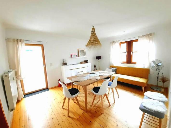 Ferienwohnung für 5 Personen, mit Terrasse und Ausblick in Sankt Martin