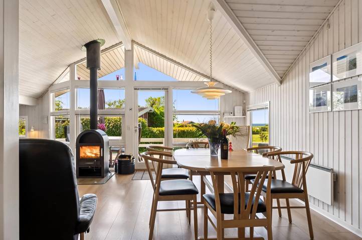 Ferienhaus mit Meerblick für 8 Personen, mit Terrasse und Garten sowie Sauna und Whirlpool, mit Haustier auf Langeland - 4