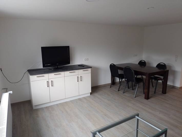 Apartamento inteiro, Apartamento Sonnenschatten com Wi-Fi in Neuburg a.d.Kammel, Suábia (Baviera)