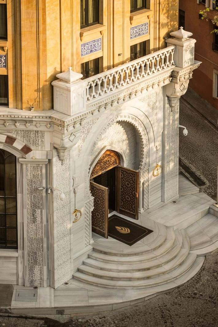 Hôtel pour 3 personnes, avec terrasse ainsi que piscine et sauna, adapté aux familles - 1