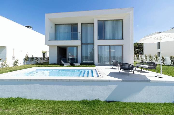 Ferienhaus für 8 Personen, mit Garten und Balkon
