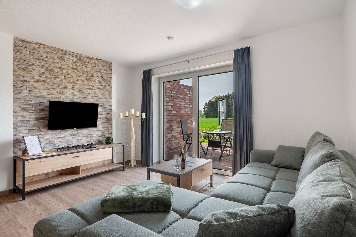 Ganze Wohnung, Ferienwohnung 'Anna 1 Eg' mit Privatterrasse und Garten in Lastrup, Oldenburger Münsterland