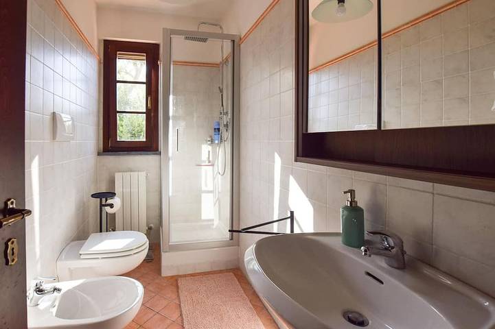 Haustierfreundliches Haus in Fauglia. in Fauglia, Italienische Riviera