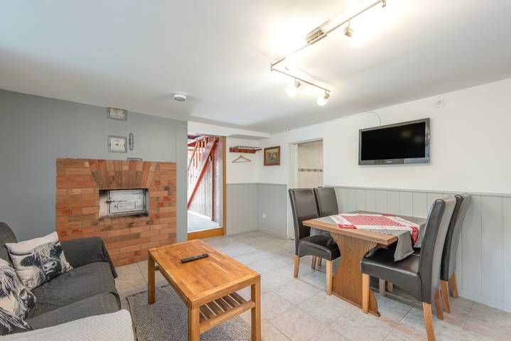 Hel lägenhet, Apartment "Wiesenblick" with mountain view, private terrace, and Wi-Fi in Todtmoos - Weg, Todtmoos