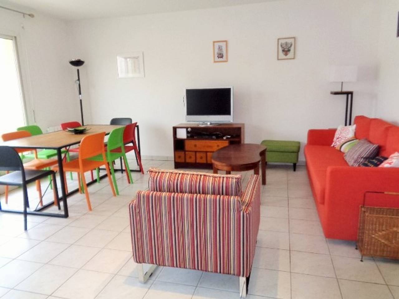 Appartement entier, Duplex T4 à Arcachon: Terrasse, Wifi, Parking, à 150m de la Plage in Arcachon, Région d'Arcachon