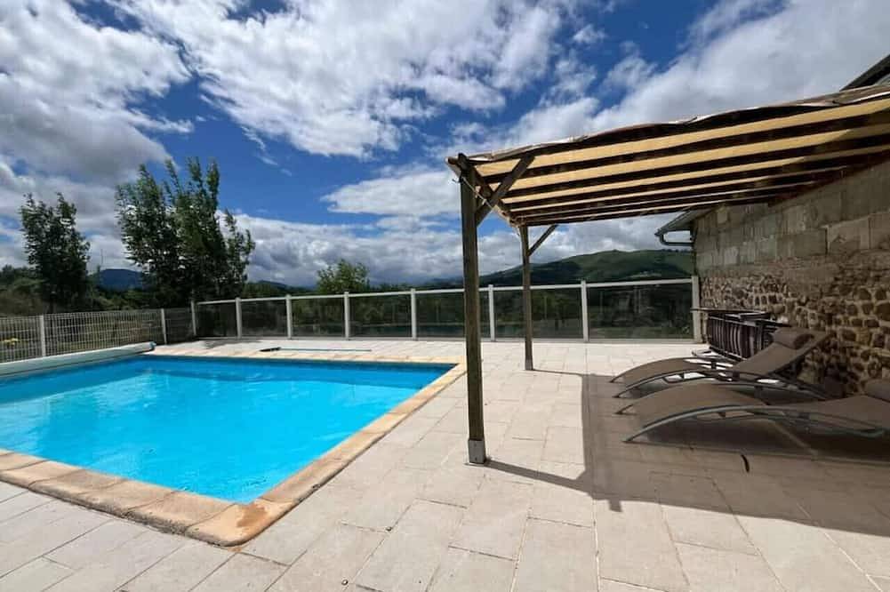 Gîte Cazette, un coin de Paradis au cœur du Béarn. in Ance (homonymie), Béarn