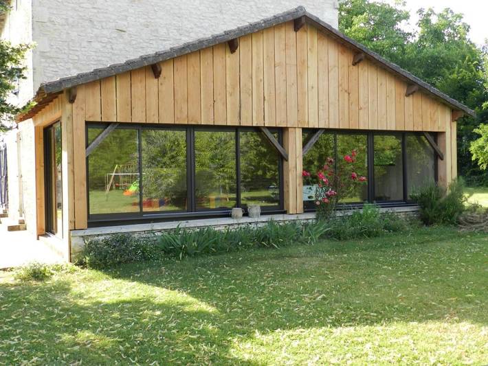 Location de vacances pour 2 personnes, avec jardin et vue, adapté aux familles à Blanzay - 2