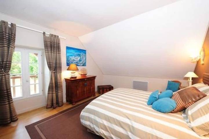 Location de vacances pour 12 personnes à Neuvy-sur-Barangeon