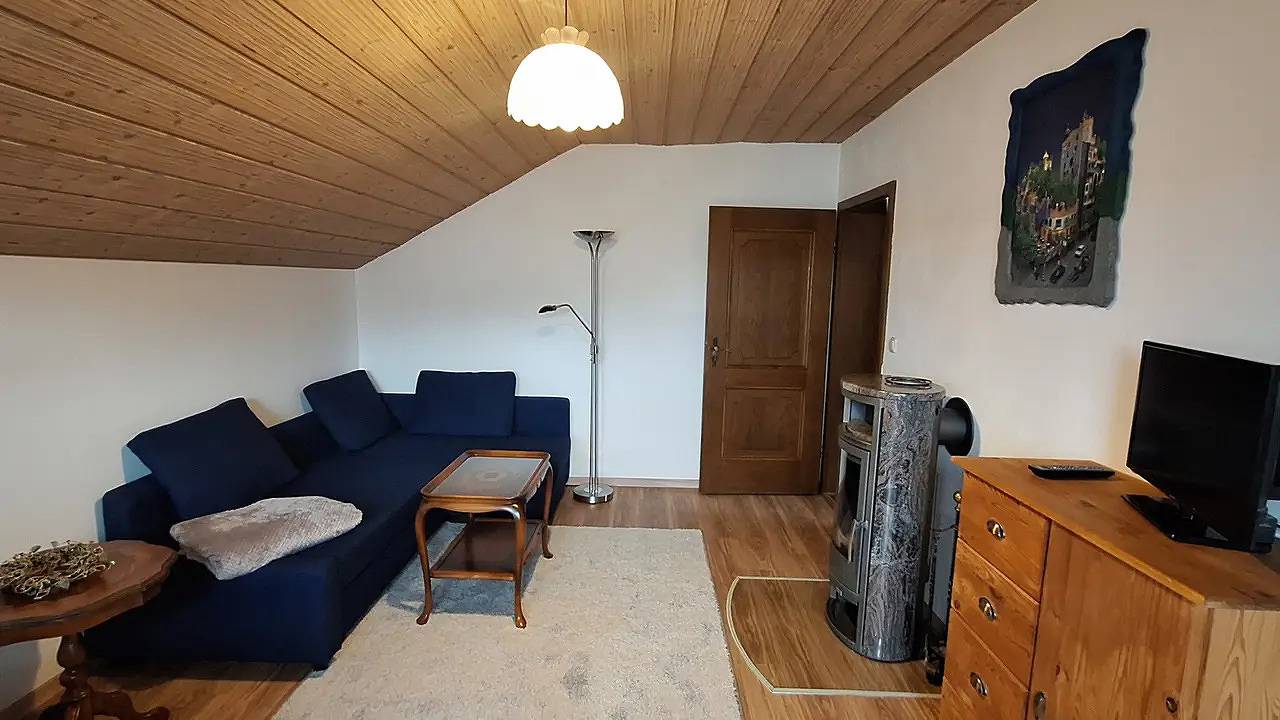 Ganze Ferienwohnung, Ferienwohnung für 4 Personen (38 m²) in Laufen in Laufen, Rupertiwinkel