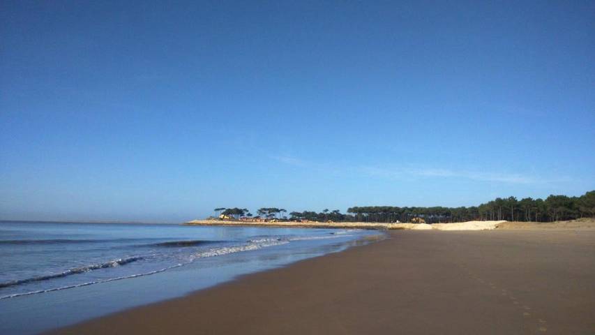 Gîte pour 2 personnes, avec terrasse dans Plage de La Grande Côte