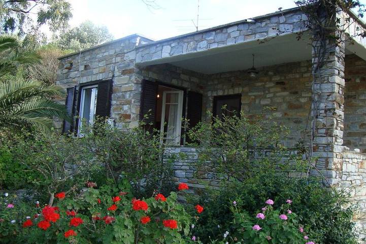 Gîte pour 4 personnes, avec Balcon et Jardin