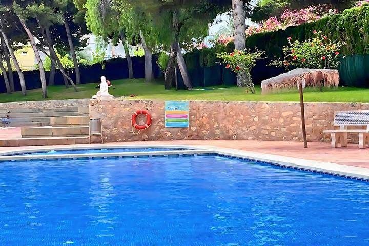 Apartamento de vacaciones para 2 personas, con jardín además de piscina para niños y piscina - 1