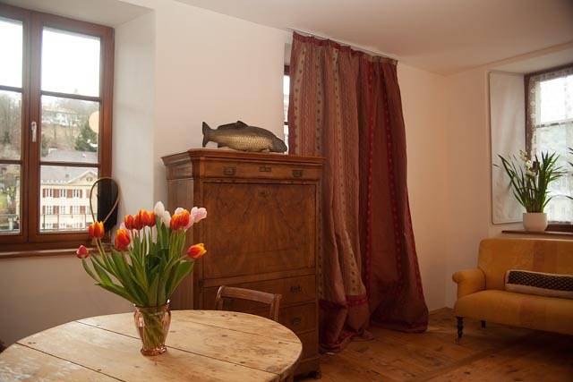 Hôtel pour 4 personnes, avec balcon, adapté aux familles à Le Locle - 3