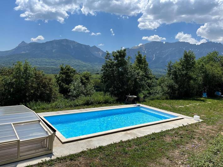Cottage for 2 people, with garden and pool as well as terrace in France