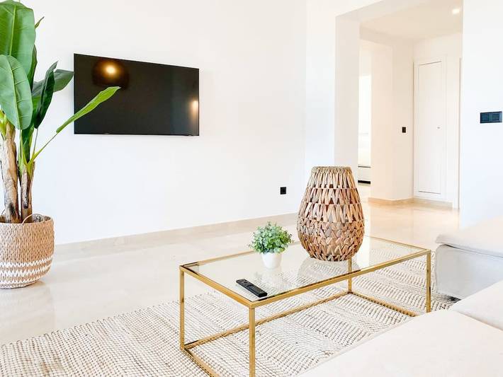 Ganze Wohnung, Altos La Quinta | Sea View Luxury Penthouse in Marbella West, Benahavís