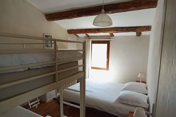 Gîte pour 8 personnes à Entrepierres - 3