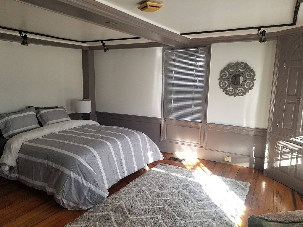 Enjoy a taste of New England in Historic Guilford Ct in Guilford, Connecticut