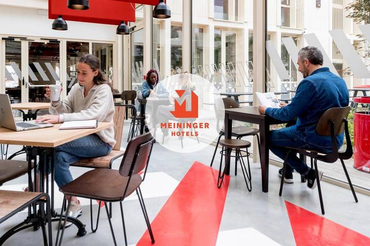 Hôtel pour 5 personnes, avec terrasse dans Gare de Bordeaux Saint Jean