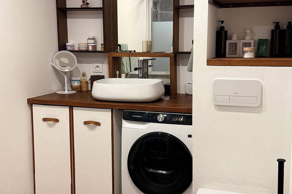 Apartamento entero, Private room - Garden & terrace in Noisy-le-Sec, Sena-Saint Denis