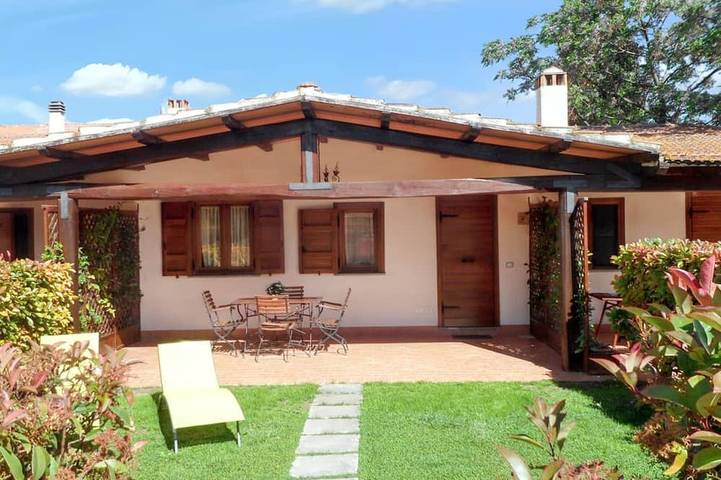 Homerez - Casa confortevole a Pescia Romana con terrazza in Montalto di Castro, Provincia di Viterbo