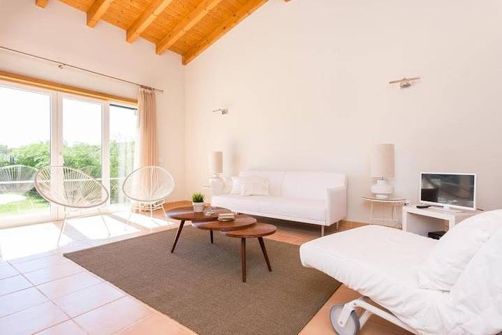 Villa voor 8 personen, with Balkon and Terras as well as Tuin in Sagres