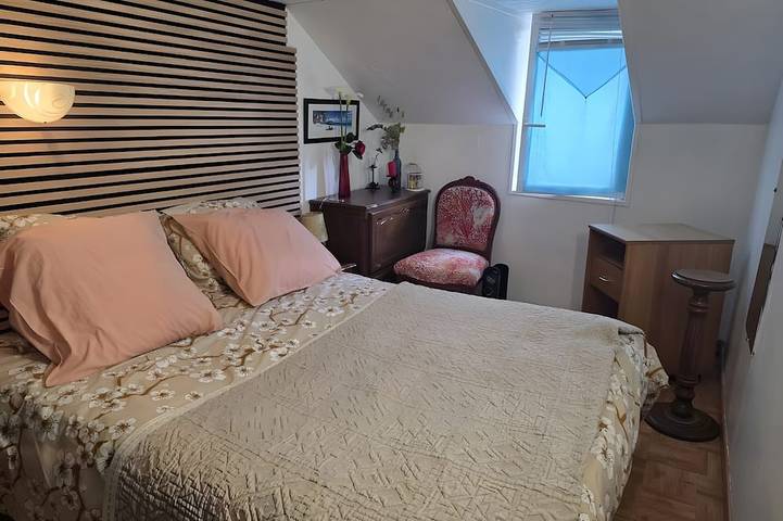 Chambre d’hôte pour 3 personnes, avec jardin dans Mézidon Vallée d'Auge