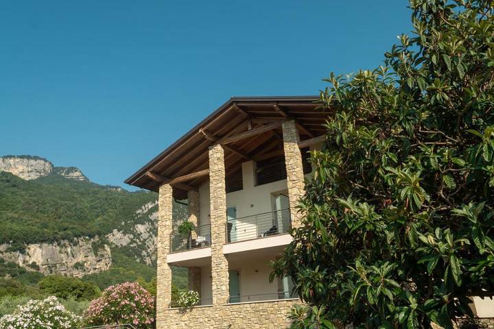 Landhaus für 3 Personen, mit Ausblick und Garten am Gardasee - 2