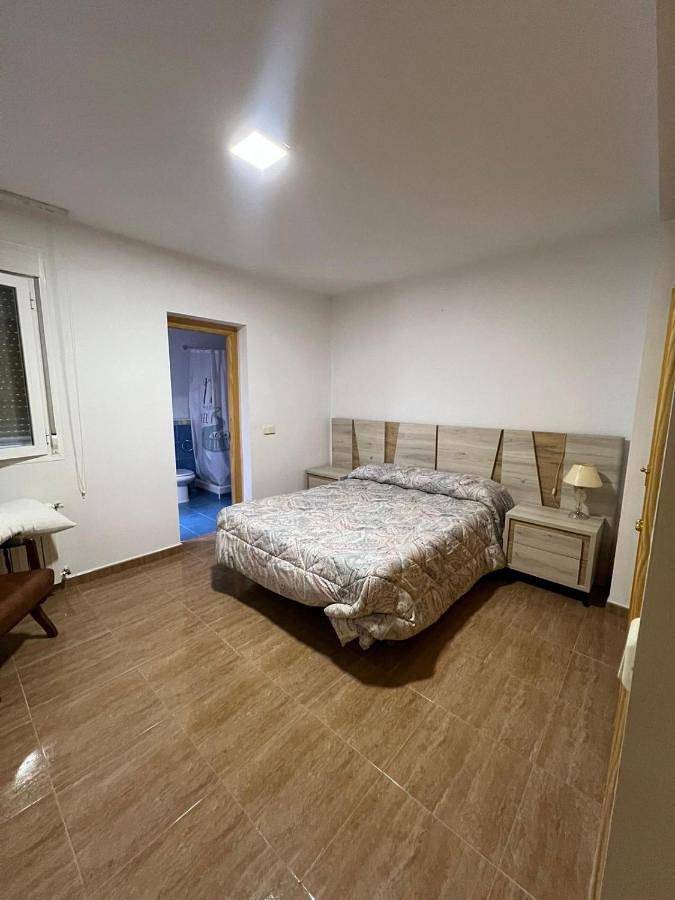 Casa rural para 3 personas, con Balcón y Terraza además de Jardín y Piscina en Arjona - 4